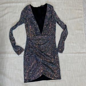 Deep V neck long sleeve sequin dress